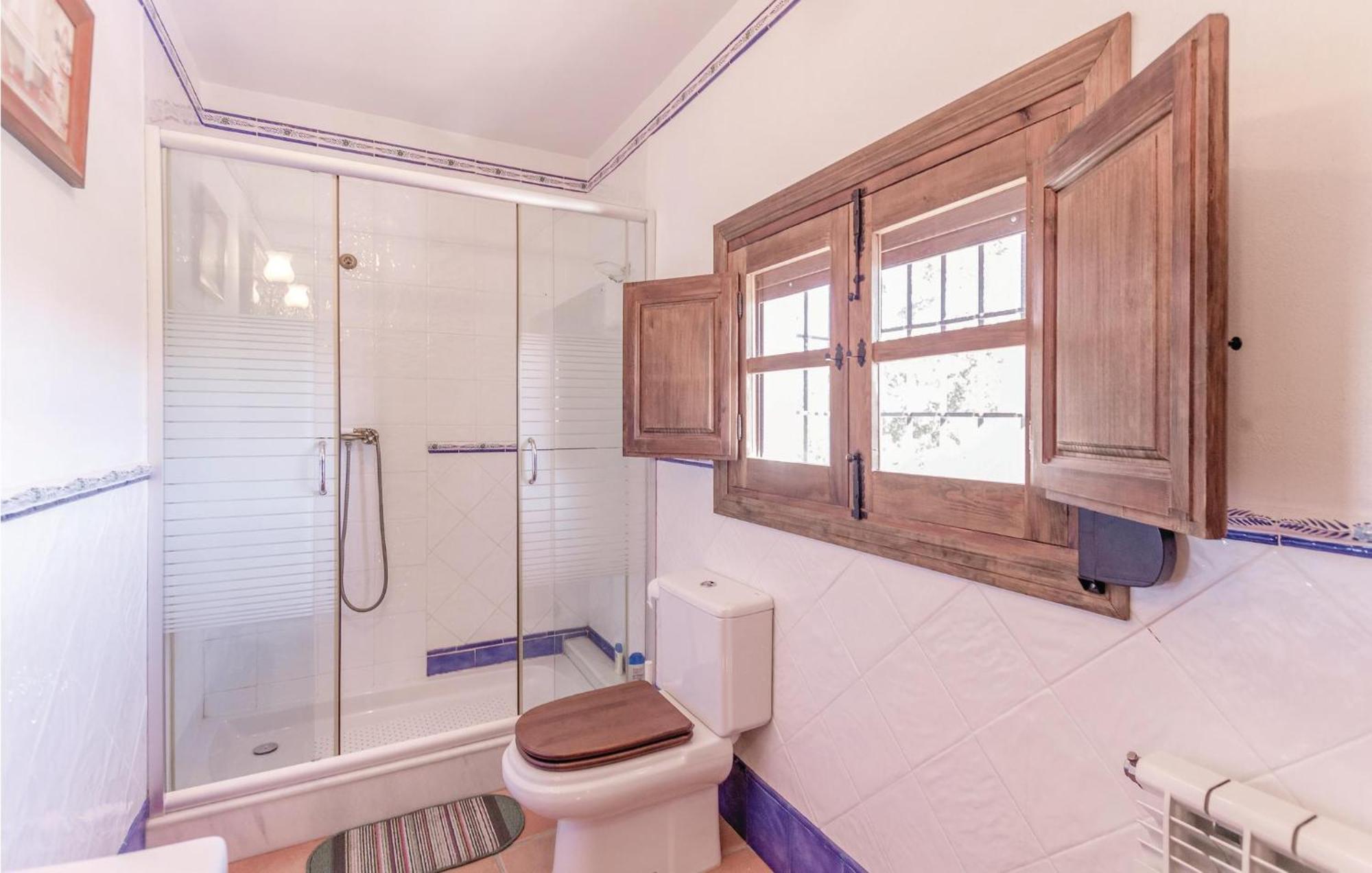 8 Bedroom Lovely Home In Існахар Екстер'єр фото