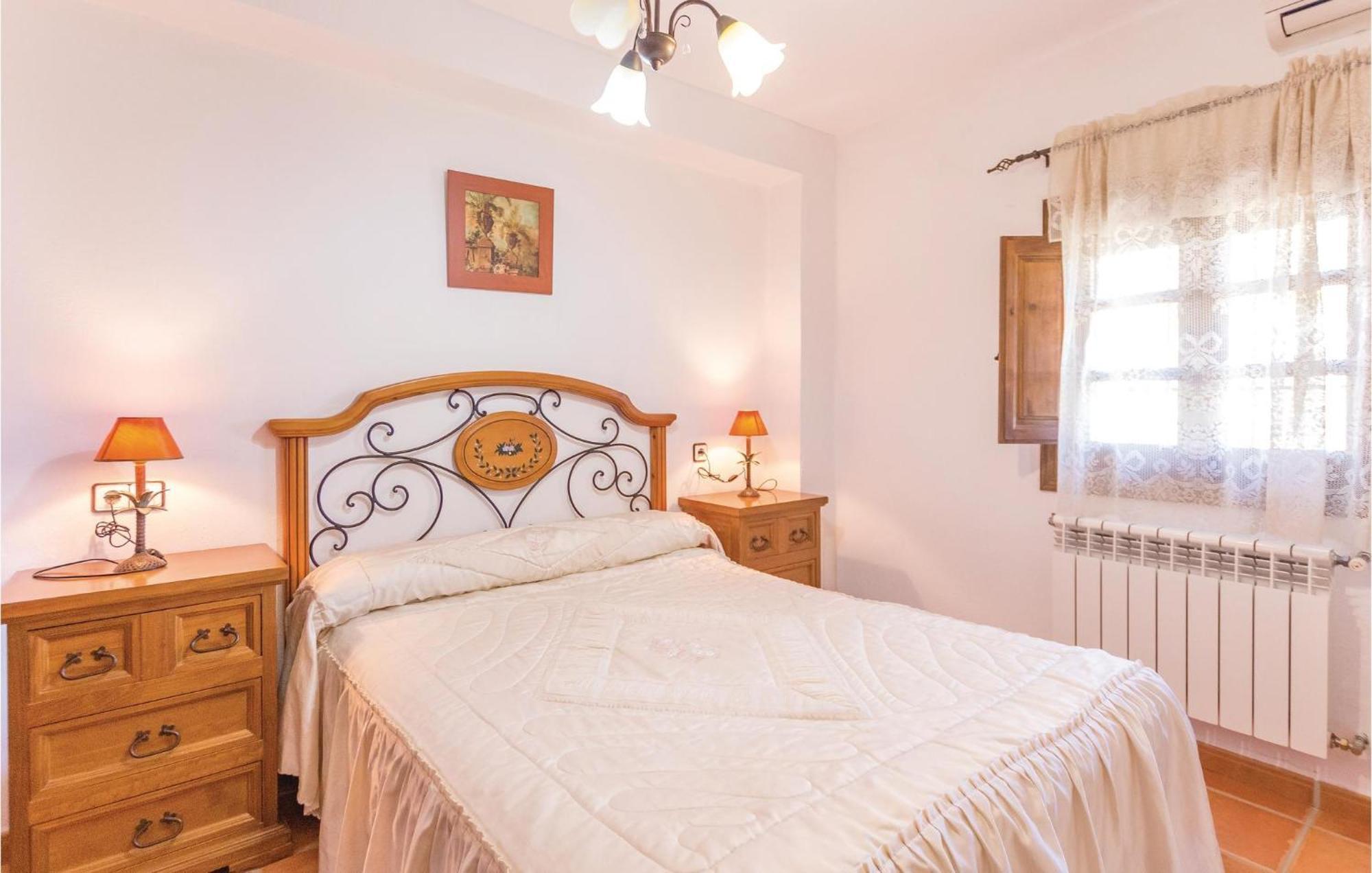 8 Bedroom Lovely Home In Існахар Екстер'єр фото